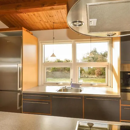 Bonita Casa En Con Cocina Ørsted
