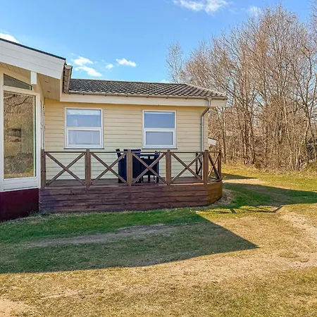 Дом отдыха Three-bedroom In Orsted (Midtjylland)