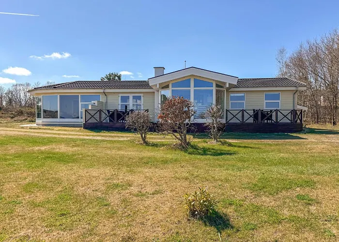 Three-bedroom In Ørsted