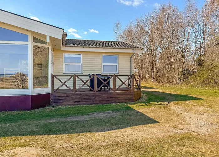 Σπίτι διακοπών Three-bedroom In Ørsted
